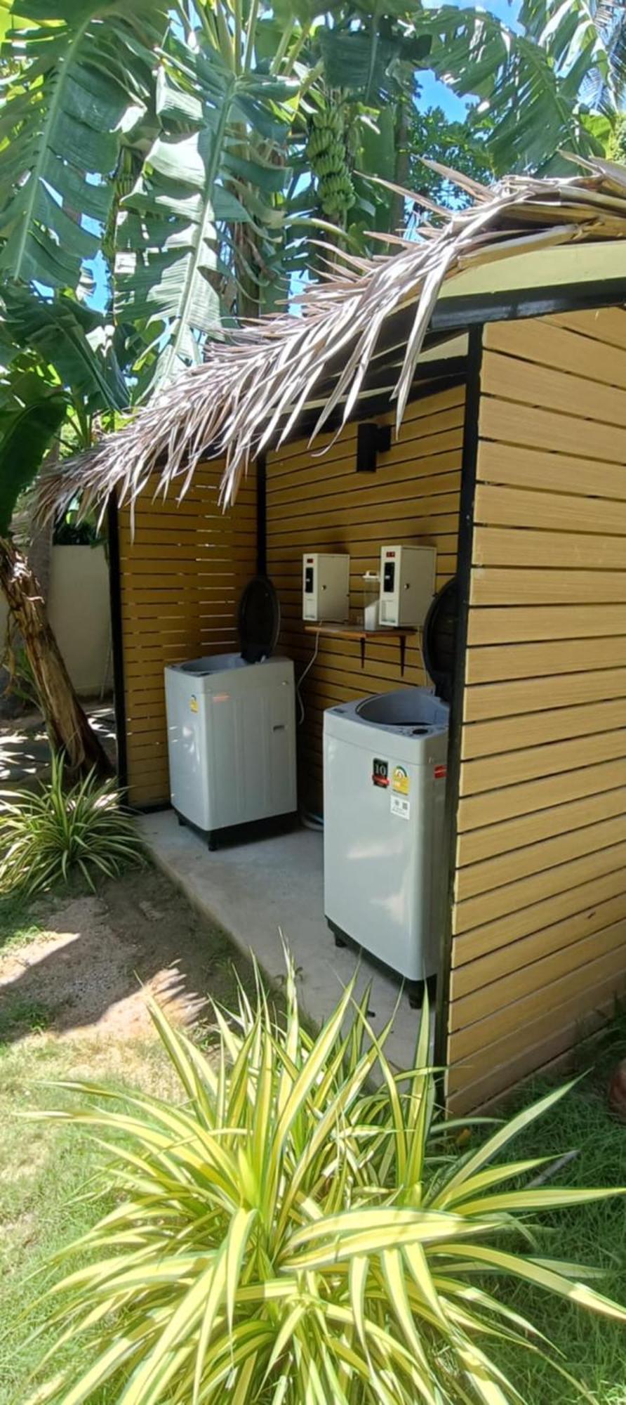 Suan Residence - Exotic And Contemporary Bungalows With Private Pool チャロクルム エクステリア 写真